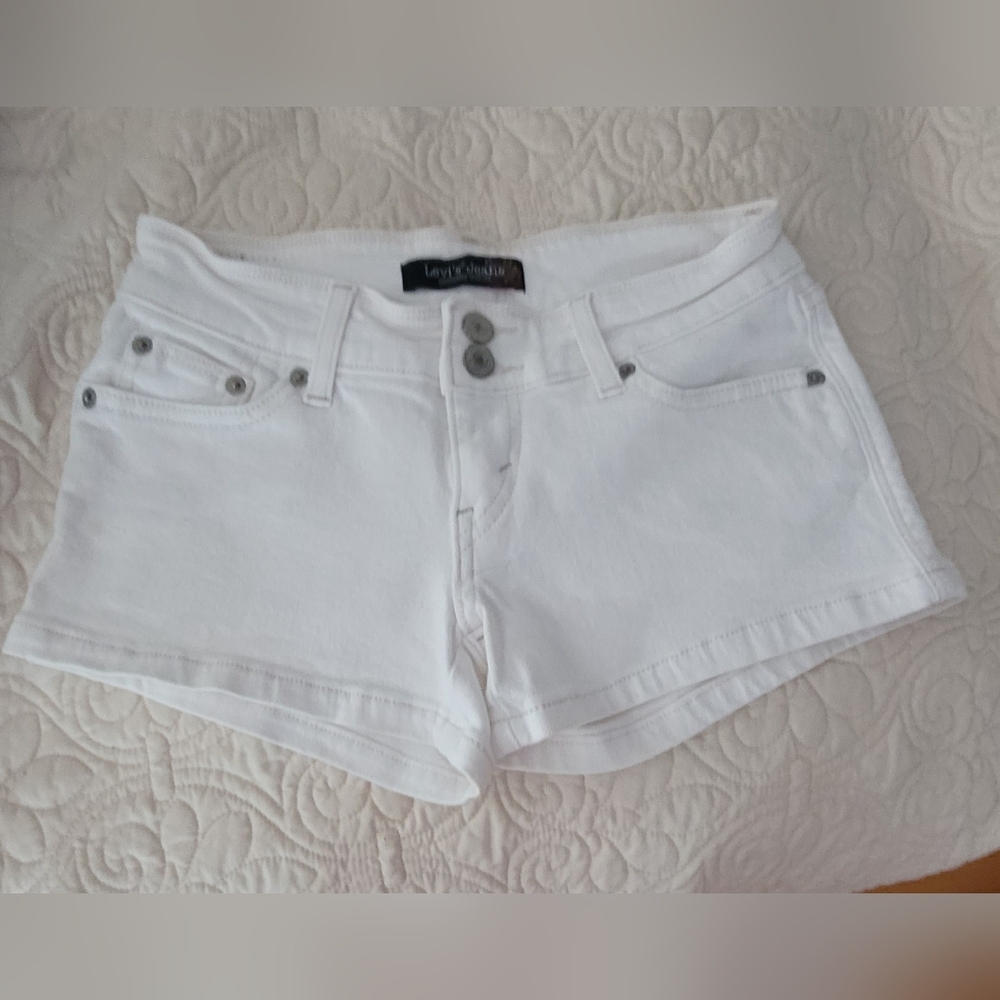Women's White Levis Denim Shorts